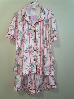 The Bow Co. Pajama Set